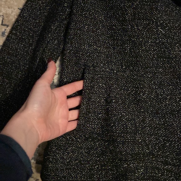 Chic LOFT Jacket - Picture 5 of 8